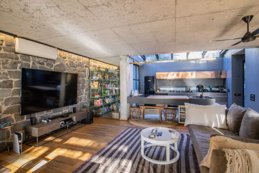 3 Bedroom Property for Sale in Bakoven Western Cape